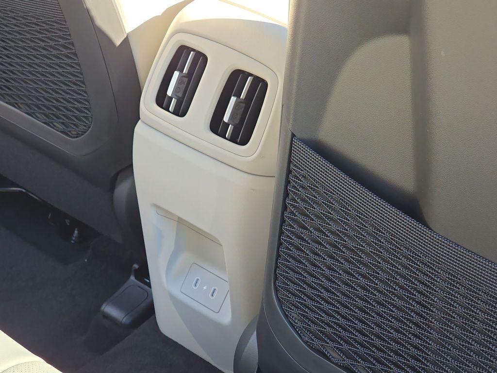 new 2026 Hyundai Tucson car, priced at $39,185