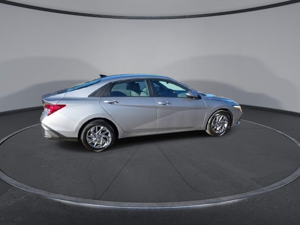 new 2026 Hyundai ELANTRA HEV car, priced at $26,585