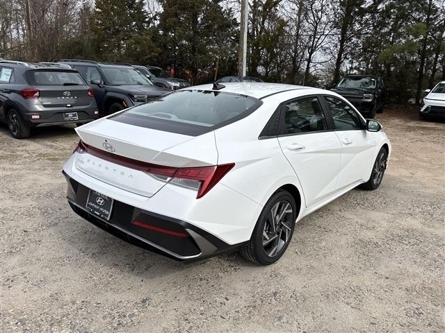 new 2025 Hyundai Elantra car, priced at $25,202