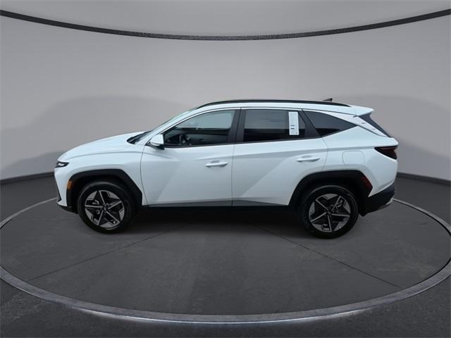 new 2025 Hyundai TUCSON Hybrid car, priced at $38,140