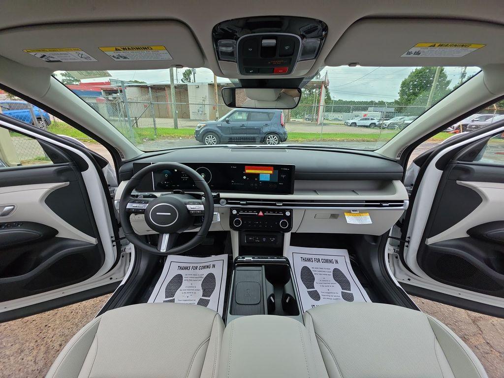 new 2025 Hyundai TUCSON Hybrid car, priced at $38,140