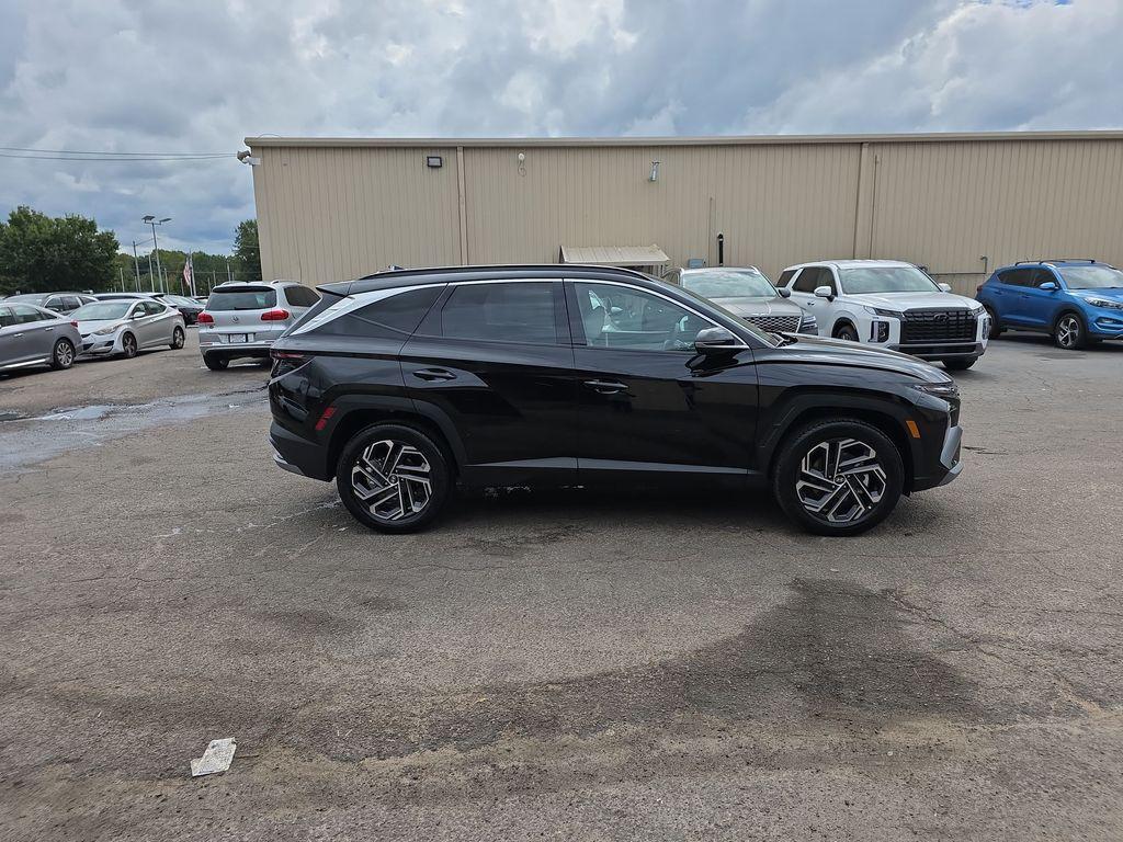 new 2025 Hyundai TUCSON Hybrid car, priced at $40,670