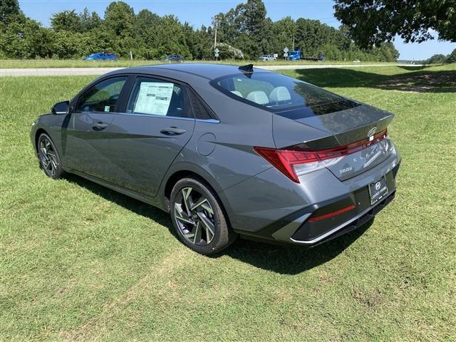 new 2024 Hyundai Elantra car, priced at $24,889