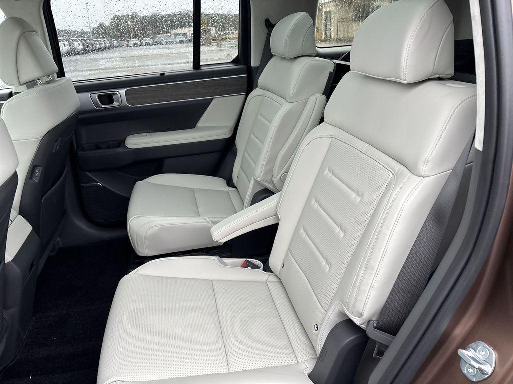 new 2025 Hyundai SANTA FE HEV car, priced at $47,640