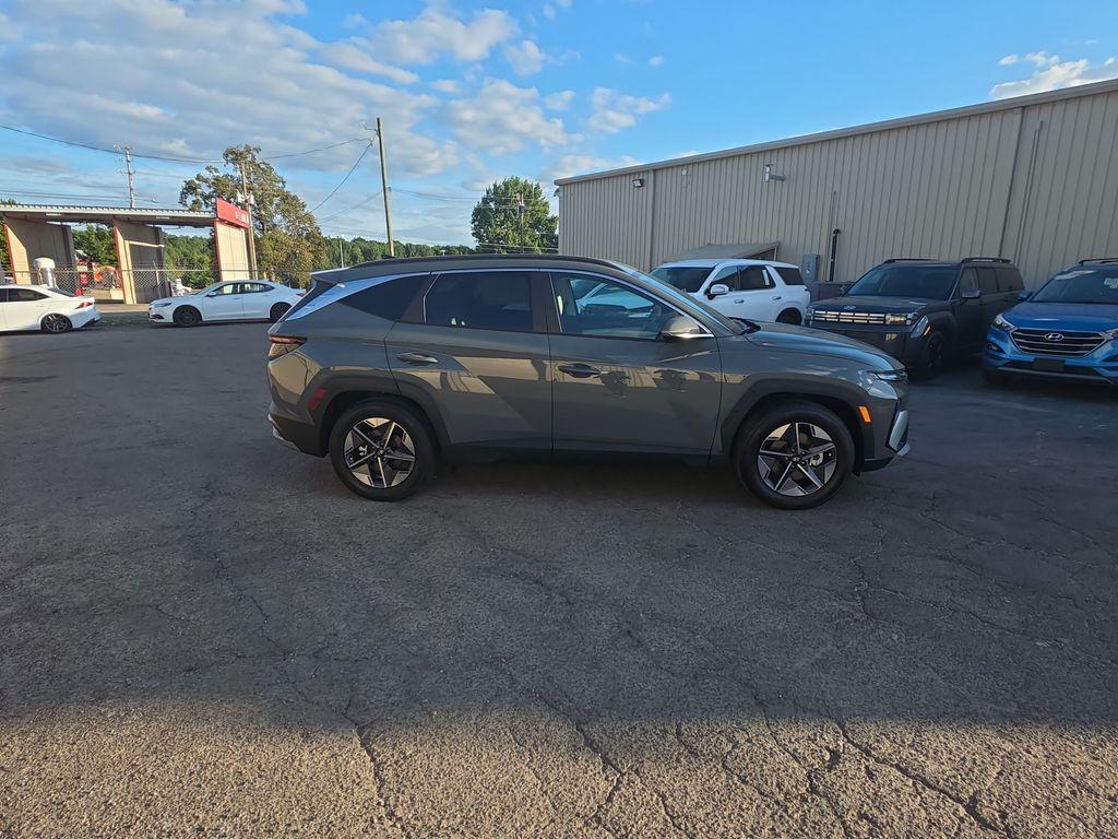 new 2026 Hyundai Tucson car, priced at $33,325