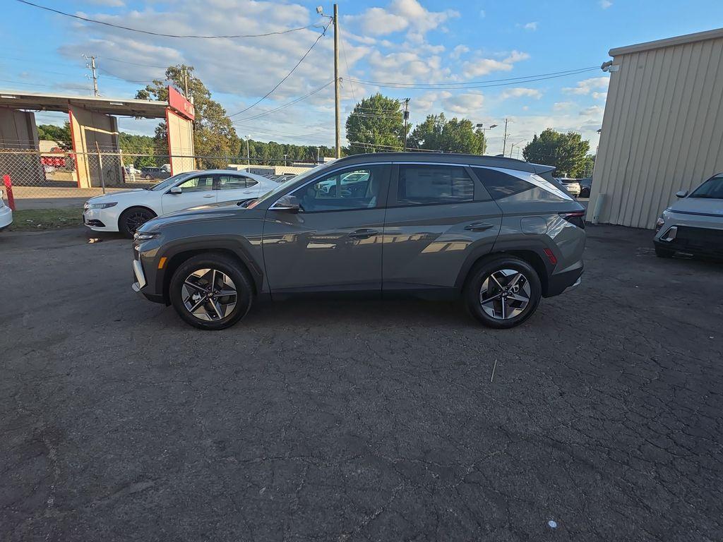 new 2026 Hyundai Tucson car, priced at $33,325