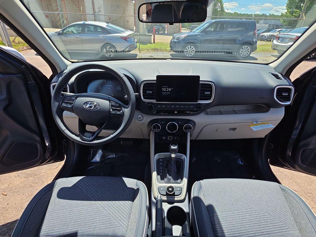 new 2025 Hyundai Venue car, priced at $25,540