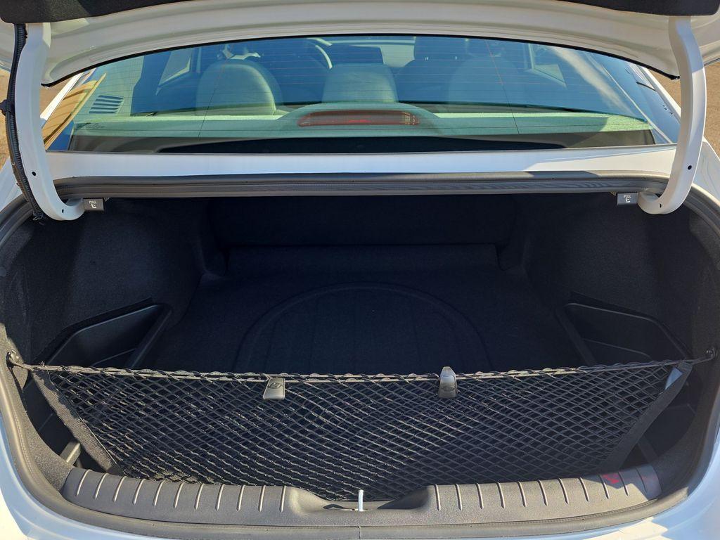 new 2026 Hyundai ELANTRA HEV car, priced at $27,085