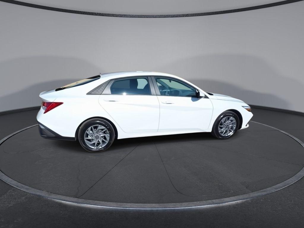 new 2026 Hyundai ELANTRA HEV car, priced at $27,085