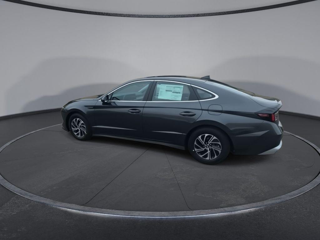 new 2026 Hyundai Sonata Hybrid car, priced at $30,860