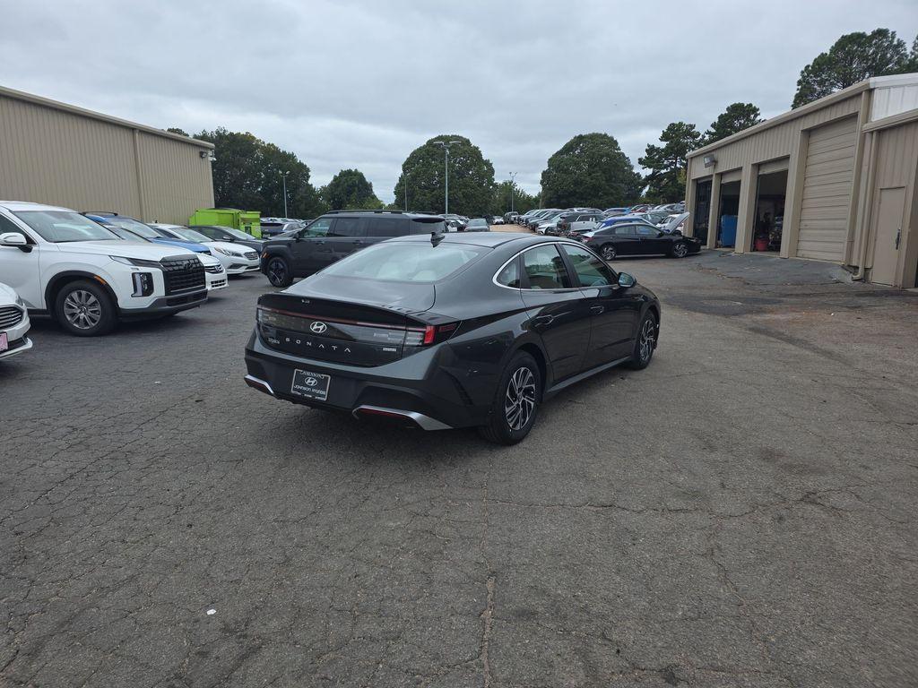 new 2026 Hyundai Sonata Hybrid car, priced at $30,860