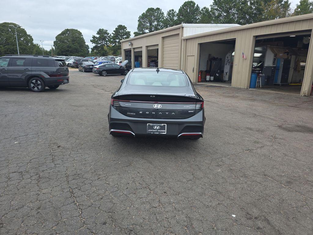 new 2026 Hyundai Sonata Hybrid car, priced at $30,860
