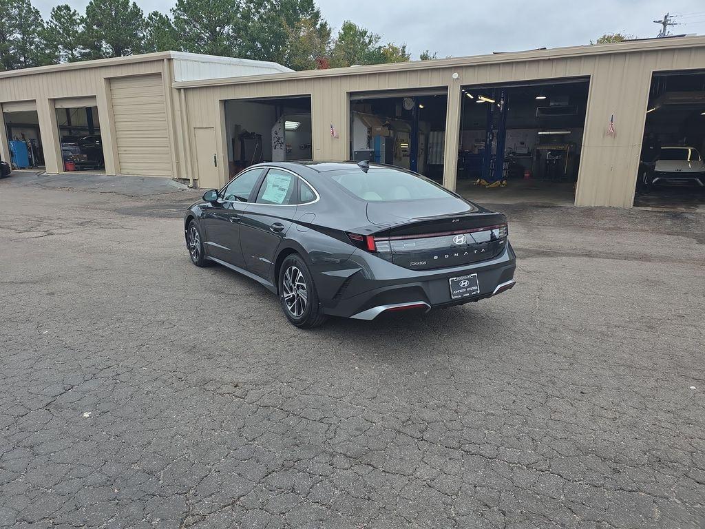 new 2026 Hyundai Sonata Hybrid car, priced at $30,860