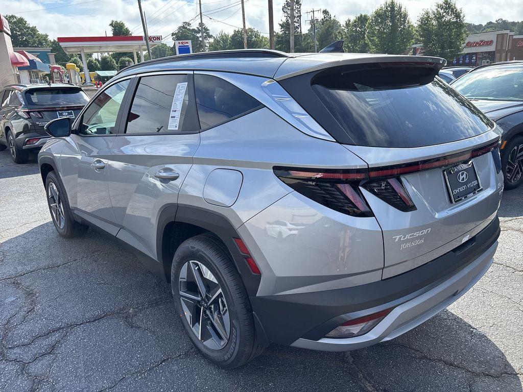 new 2025 Hyundai TUCSON Hybrid car, priced at $37,310