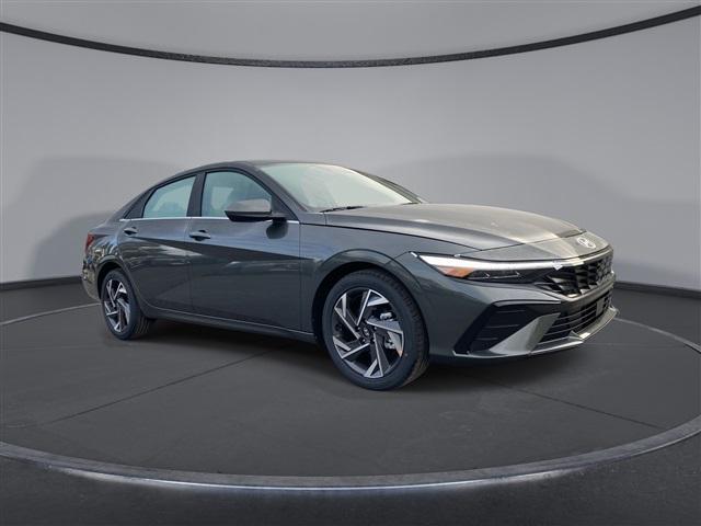 new 2024 Hyundai Elantra car, priced at $23,323