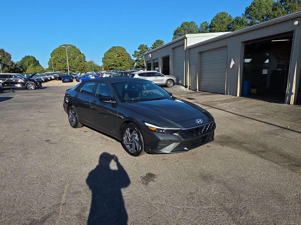new 2025 Hyundai Elantra car, priced at $24,160