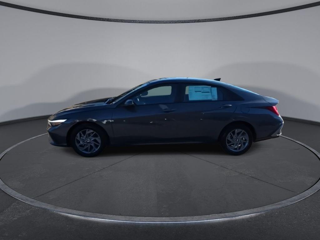 new 2026 Hyundai ELANTRA HEV car, priced at $26,420