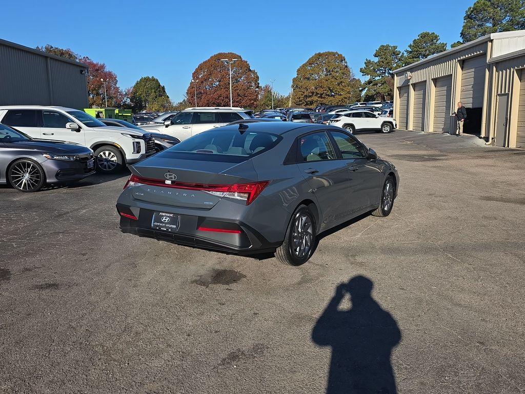 new 2026 Hyundai ELANTRA HEV car, priced at $26,420