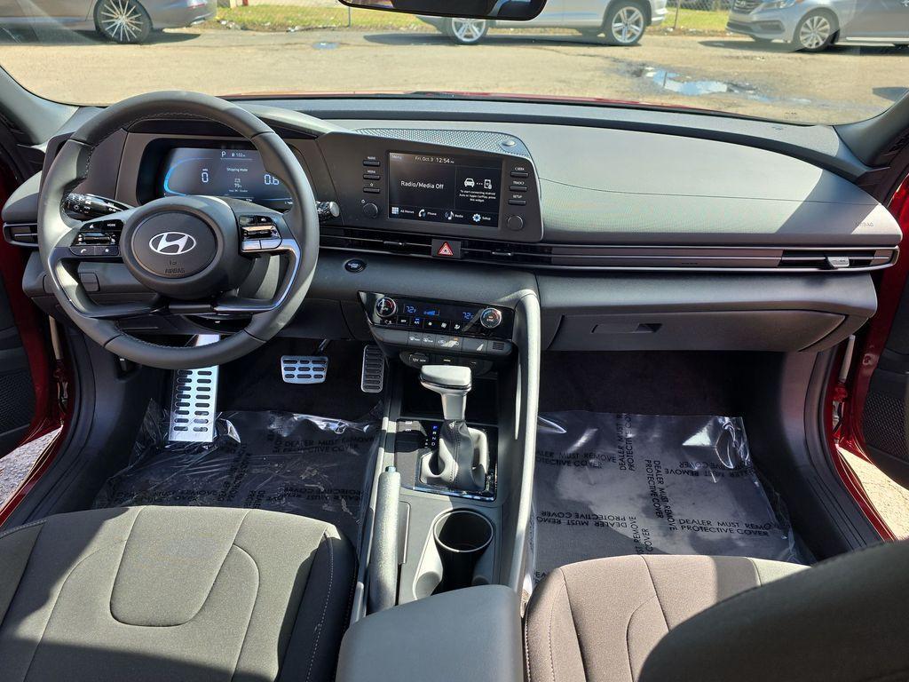 new 2025 Hyundai Elantra car, priced at $25,410