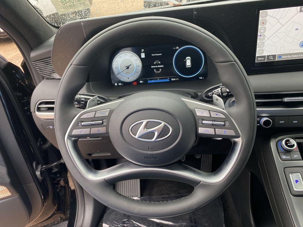 new 2025 Hyundai Palisade car, priced at $56,255