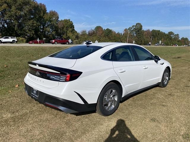 new 2025 Hyundai Sonata car, priced at $24,947