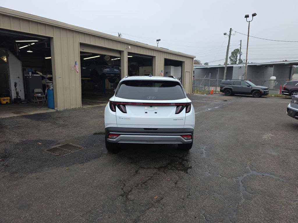 new 2026 Hyundai TUCSON Hybrid car, priced at $42,010