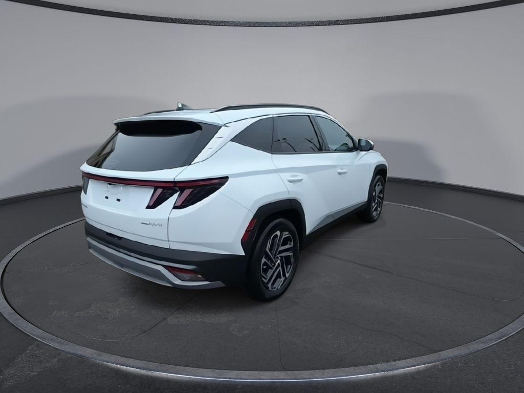 new 2026 Hyundai TUCSON Hybrid car, priced at $42,010