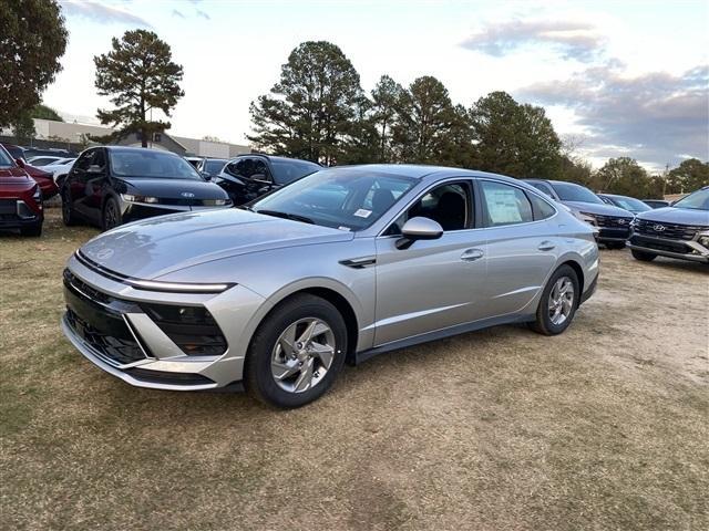 new 2025 Hyundai Sonata car, priced at $24,583