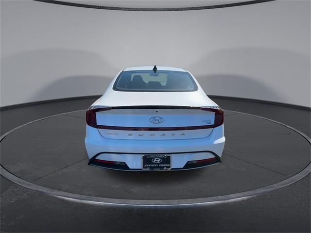 new 2022 Hyundai Sonata Hybrid car