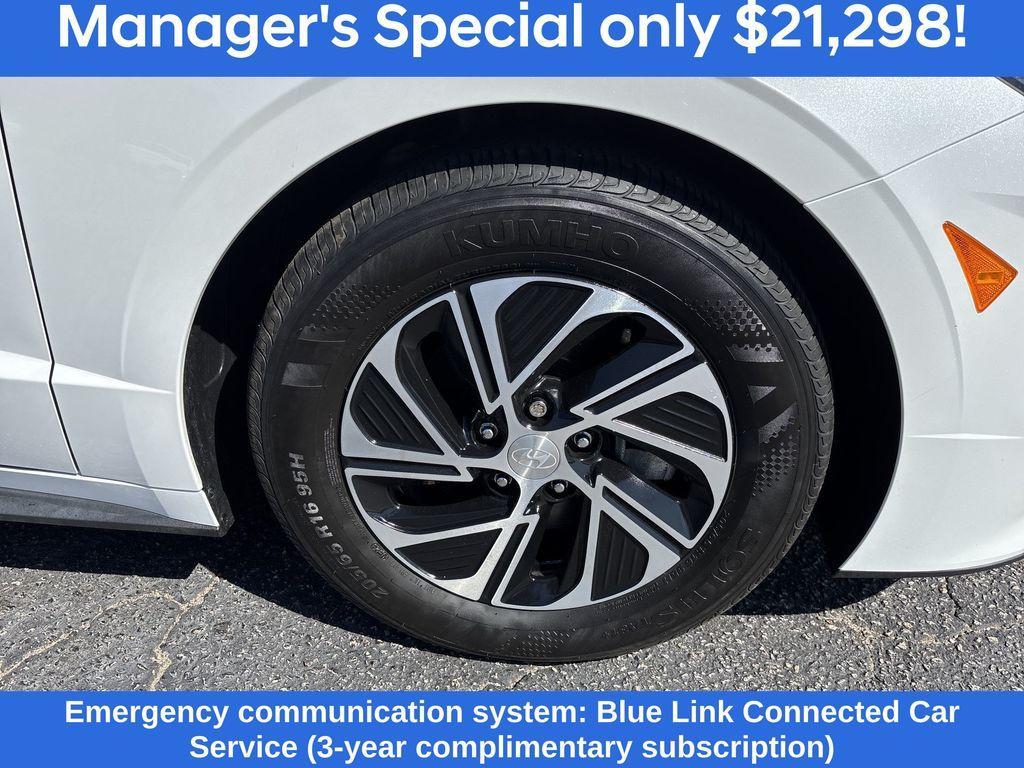 used 2022 Hyundai Sonata Hybrid car, priced at $21,298