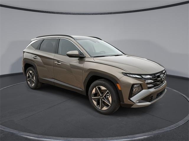 new 2025 Hyundai TUCSON Hybrid car, priced at $37,165