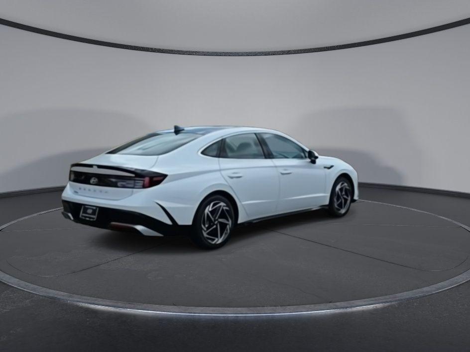 new 2025 Hyundai Sonata car, priced at $31,640