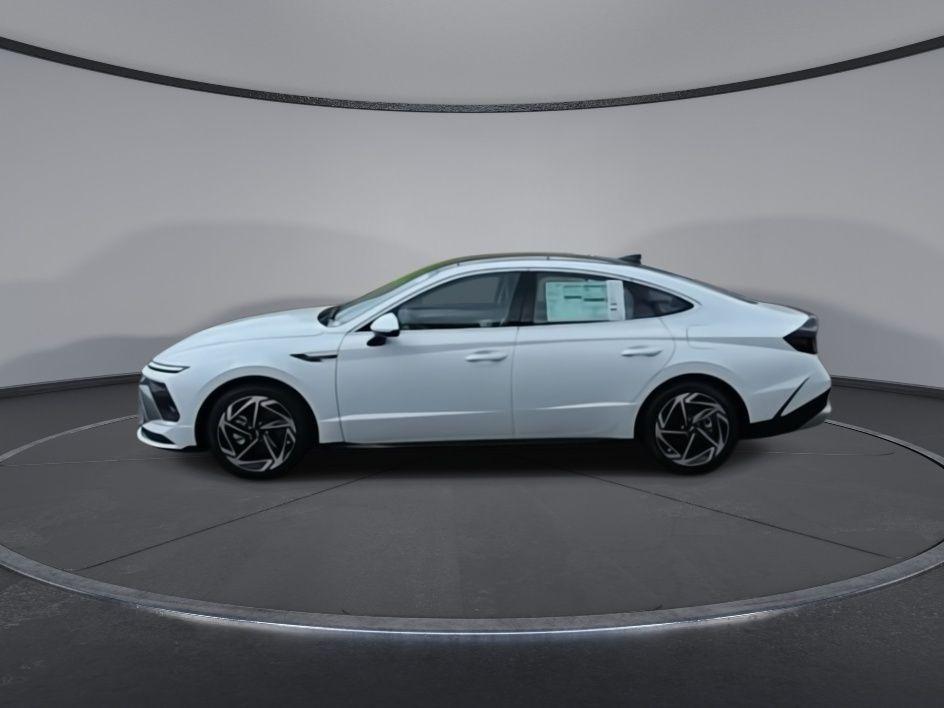 new 2025 Hyundai Sonata car, priced at $31,640