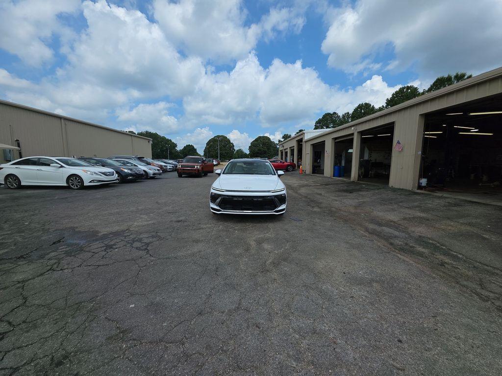 new 2025 Hyundai Sonata car, priced at $31,640