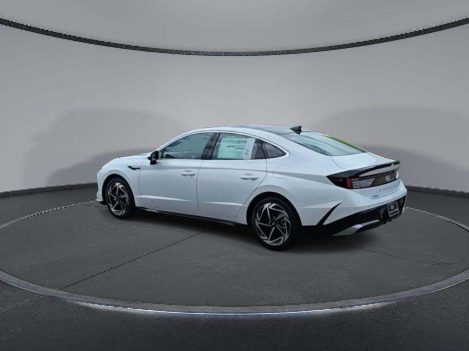 new 2025 Hyundai Sonata car, priced at $31,640