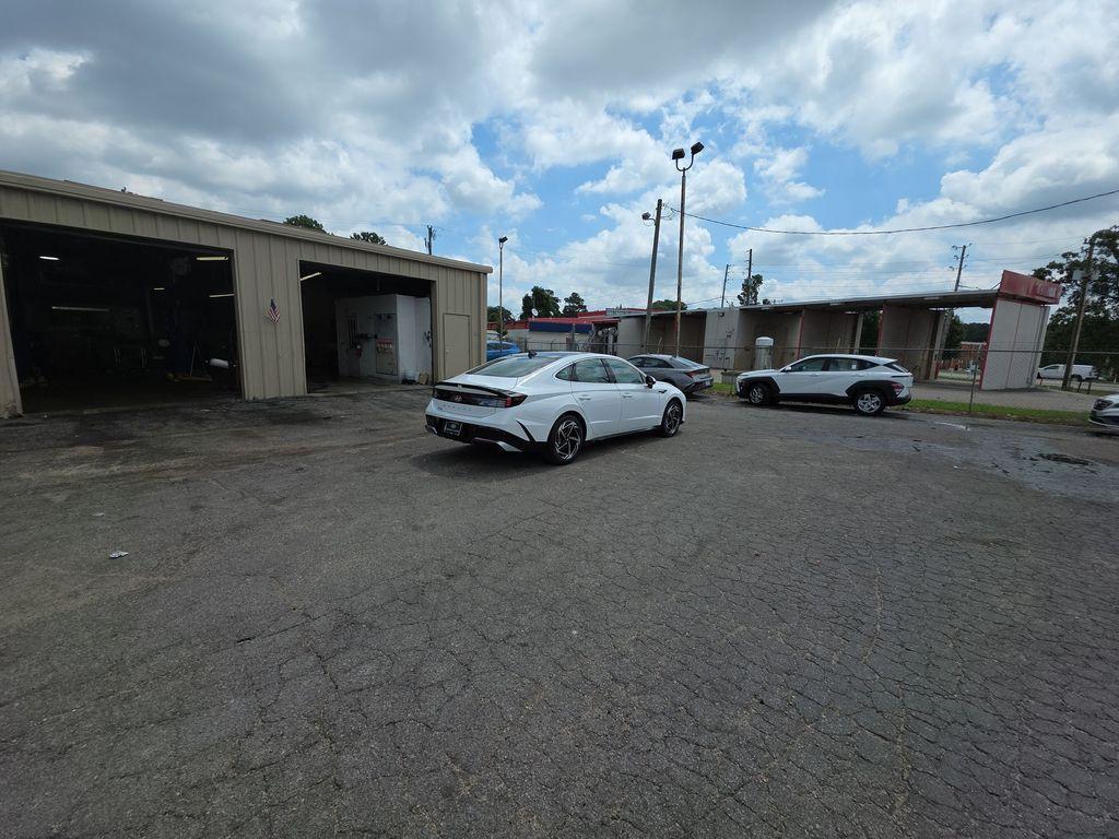new 2025 Hyundai Sonata car, priced at $31,640