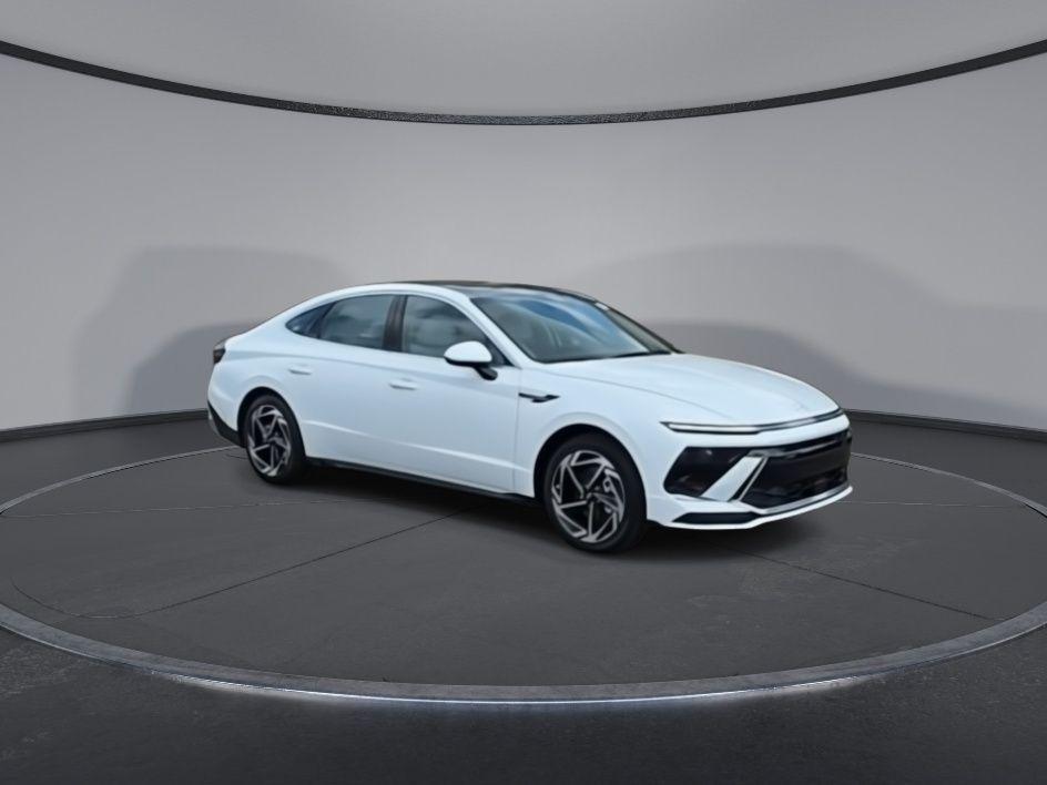 new 2025 Hyundai Sonata car, priced at $31,640