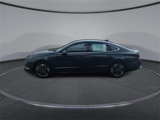 new 2025 Hyundai Sonata car, priced at $30,673