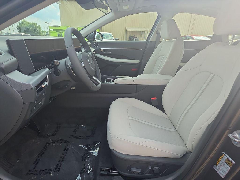 new 2025 Hyundai Sonata car, priced at $32,910