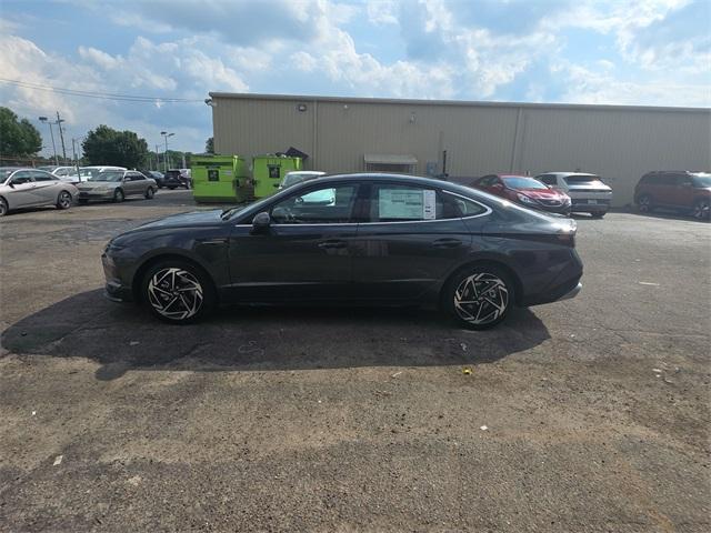 new 2025 Hyundai Sonata car, priced at $31,660