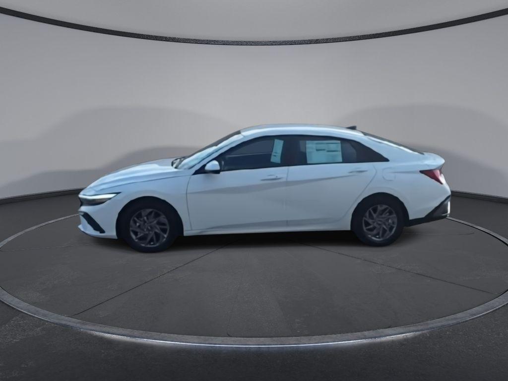 new 2025 Hyundai ELANTRA HEV car, priced at $27,865