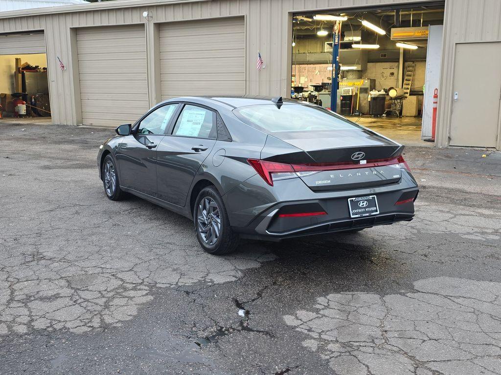 new 2025 Hyundai ELANTRA HEV car, priced at $27,360