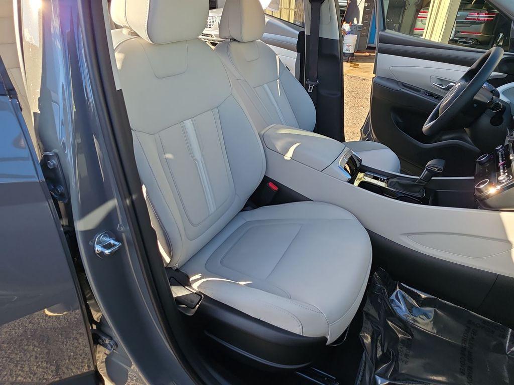 new 2026 Hyundai Tucson car, priced at $30,225