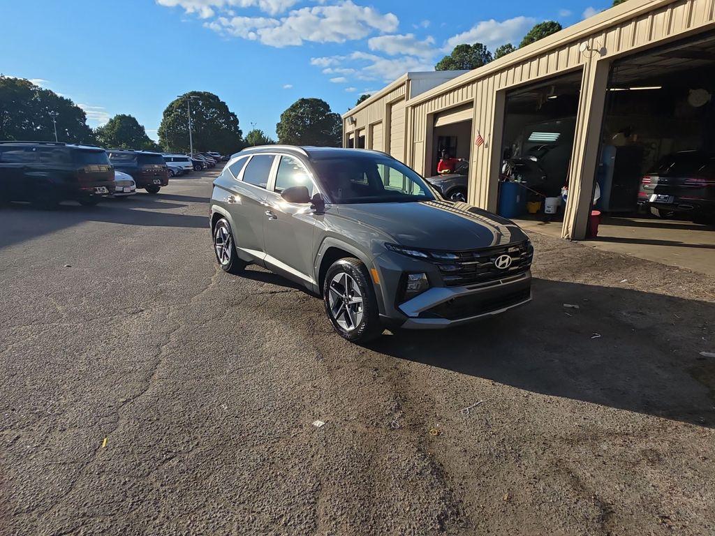 new 2026 Hyundai Tucson car, priced at $30,225
