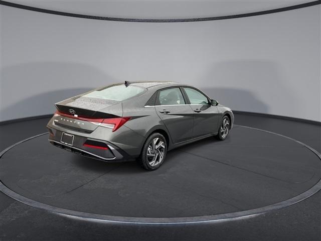 new 2024 Hyundai Elantra car, priced at $23,323