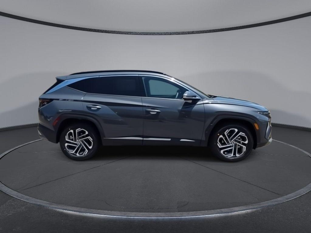 new 2025 Hyundai Tucson car, priced at $38,990