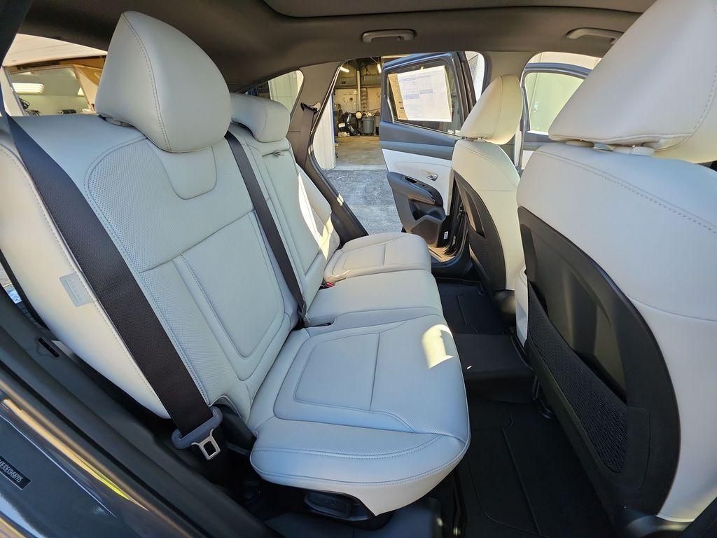 new 2025 Hyundai Tucson car, priced at $38,990
