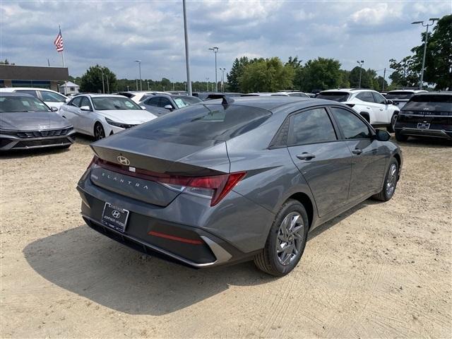 new 2024 Hyundai Elantra car, priced at $21,779