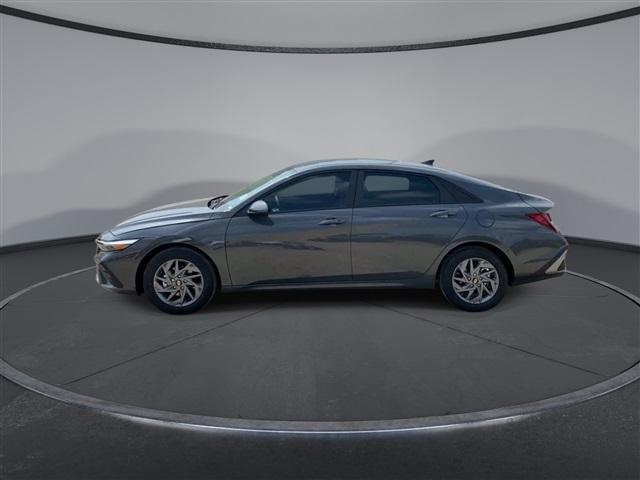 new 2024 Hyundai Elantra car, priced at $21,779