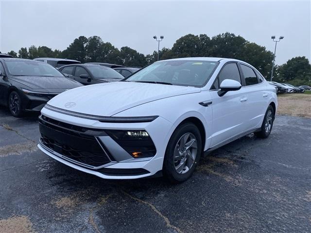 new 2025 Hyundai Sonata car, priced at $25,010